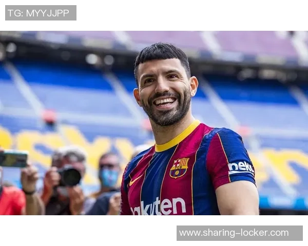 足球明星长发造型男生照片欣赏展现个性与魅力的时尚风采