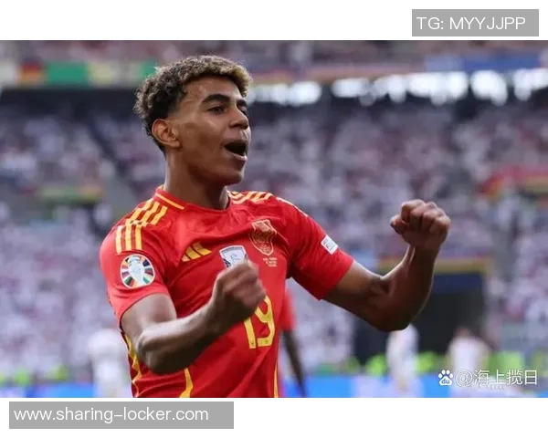 阿扬：从体育明星到足球巨星的辉煌之路与传奇故事